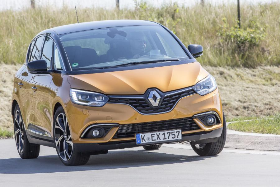  Renault Scenic (J9) 2016 года  (фото 2 из 57)